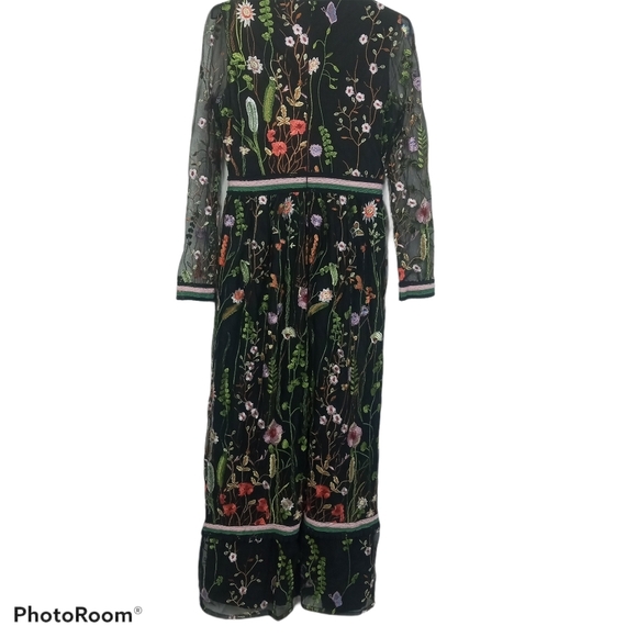 La Chocole Floral Embroidered Dress - Picture 4 of 9